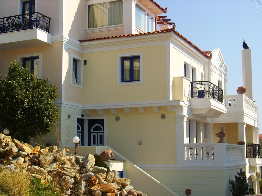 Kalimera Hotel Poros Town Exterior foto